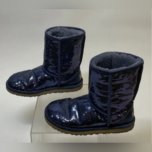 UGG Women's Blue Cold Weather / Snow Sequins Sparkly Boots - Size 8 - Picture 2 of 6